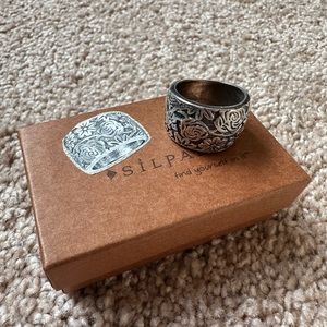 Silpada silver floral R1583 ring size 7